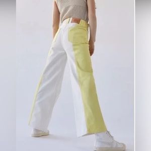 URBAN OUTFITTERS BDG JEANS SIZE 26